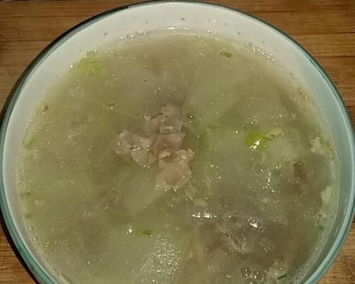 羊肉东瓜美食大揭秘（以东瓜为主料，加入羊肉烹饪的10种新颖做法）-第1张图片-美味行家