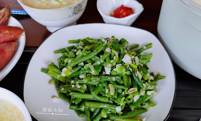 健康营养，美味可口——以虾皮油菜蛋花粥的做法分享（在家也能享受早餐店般的美味）-第2张图片-美味行家