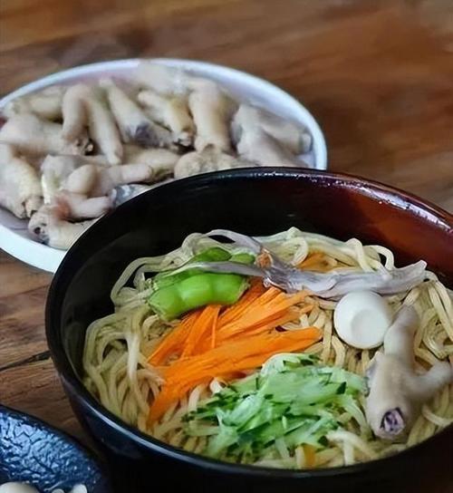 糟卤鸡杂的美食探秘（鲜香入味，口感诱人，惊喜不断）-第1张图片-美味行家