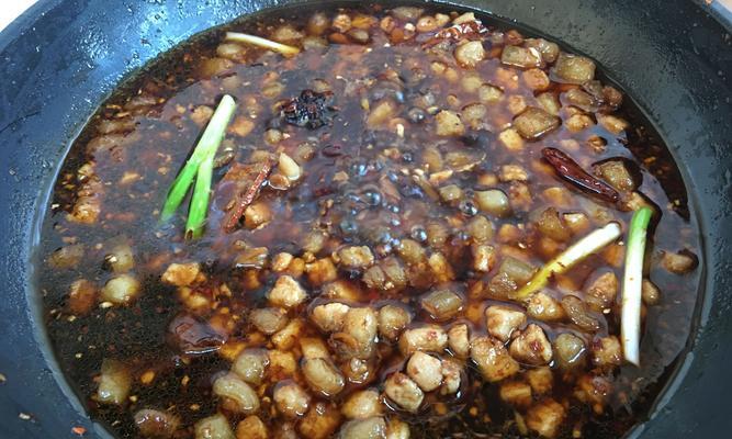 陕西岐山肉臊子——美食之旅（发现陕西岐山肉臊子的传统美味）-第2张图片-美味行家