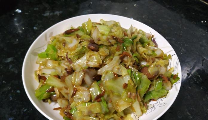 美味健康，酸豆角炒包心菜的做法（以蔬为主，营养不失味道，酸豆角炒包心菜一定要试试）-第2张图片-美味行家