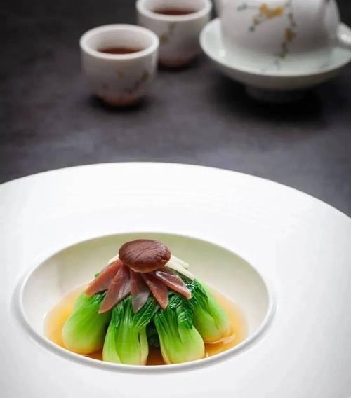 湘味上汤浸鲜鱼的制作方法（传承经典，美味无比）-第3张图片-美味行家