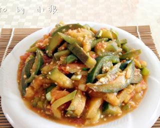 尖椒炒茄子，味蕾大开启！（丰富口感，营养美味）-第2张图片-美味行家