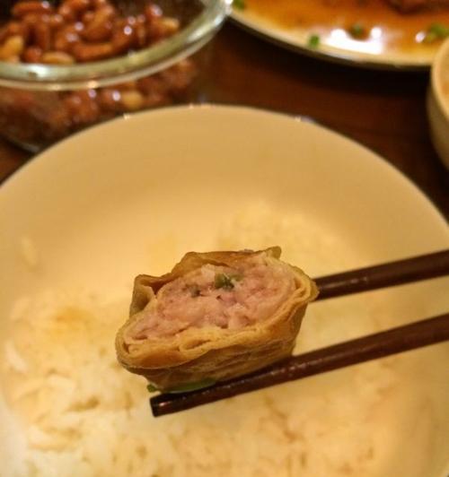 双菇肉糜百叶包的家常做法（营养美味，健康好吃，）-第1张图片-美味行家