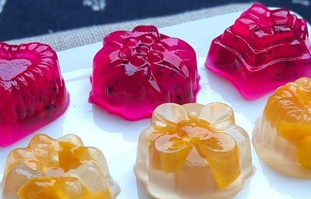 水果果肉果冻的制作方法（健康美味，让你吃出水果的味道）-第2张图片-美味行家