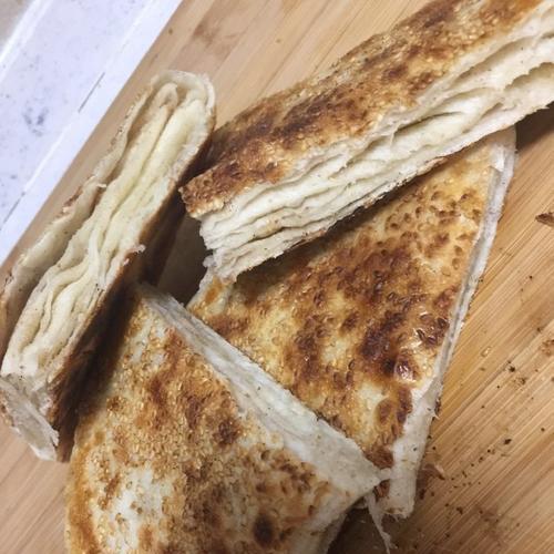肉松椒盐发面饼的制作方法（香脆可口，做法简单易学）-第1张图片-美味行家