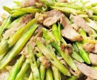 清爽美味香葱莴笋肉的做法（健康美食美味简单）-第3张图片-美味行家