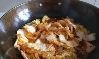 香干肉片娃娃菜的家常做法（健康美味，营养丰富的素食菜肴）-第1张图片-美味行家