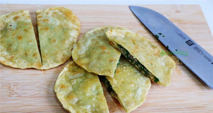手把手教你做香葱煎饼（煎饼酥脆，香葱清新，轻松做出美味早餐！）-第3张图片-美味行家