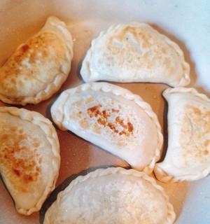 酸菜盒子的制作方法（传统美食，美味佳肴，酸菜的味道）-第2张图片-美味行家