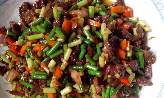 双色陈皮炒肉片，让你回味无穷（肉嫩鲜香，口感丰富，陈皮调味更香，一口接一口，不舍得停。）-第3张图片-美味行家