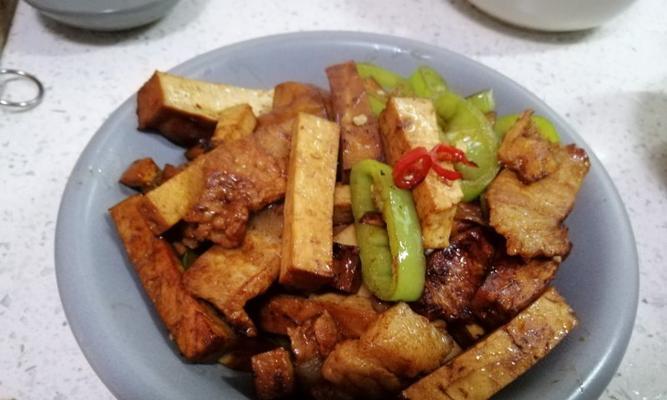 三杯豆干兔的做法（香气扑鼻，口感绵软，做法简单易学）-第3张图片-美味行家