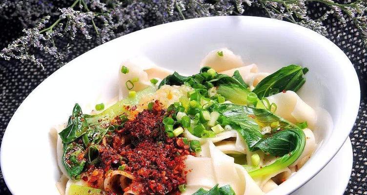 陕西菠菜扯面的制作方法（领略陕西美食文化，学做一道传统菜品）-第2张图片-美味行家