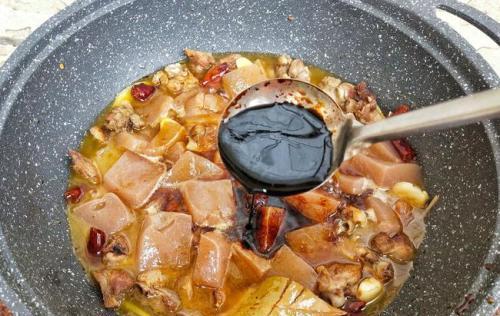 美味素鸡花生炖鸭的烹制方法（口感鲜美，营养丰富，健康不腻，做法简单易学）-第3张图片-美味行家