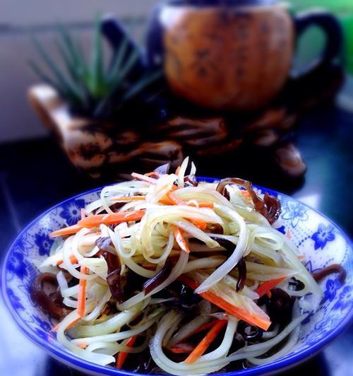 爽口三丝，健康美味，营养丰富（家常菜谱，简单易学，味道鲜美）-第1张图片-美味行家