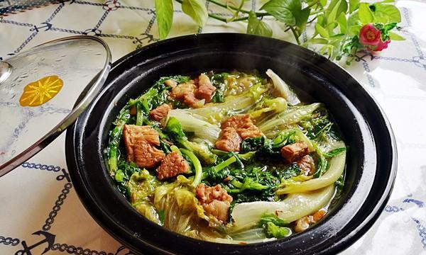 砂锅生菜肉丸煲的做法（健康营养，家庭必备）-第3张图片-美味行家
