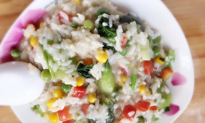 美味又健康的时蔬鲜虾烩饭（营养丰富的家庭晚餐）-第2张图片-美味行家