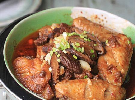 香菇蒸翅根（美味营养的健康美食）-第3张图片-美味行家