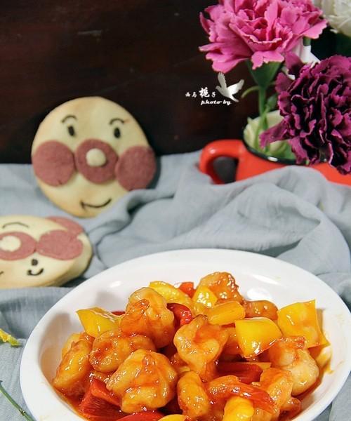 鲜香美味蒜蓉虾球的做法（简单易学，口感鲜美的家常菜）-第3张图片-美味行家