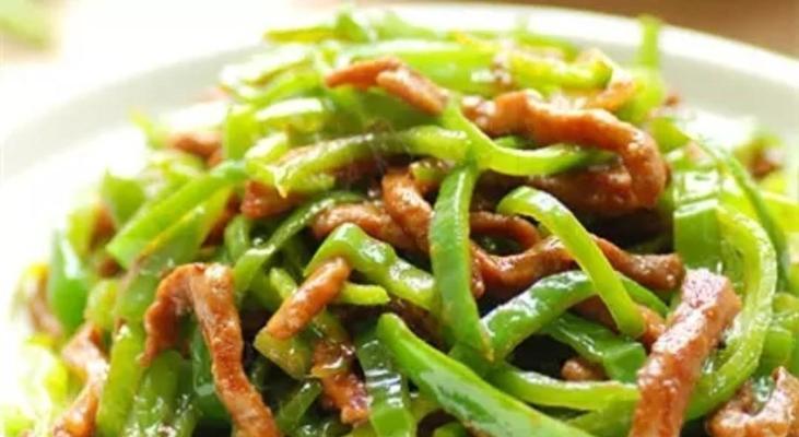 如何做出美味的肉炒青椒？（简单易学，让你的味蕾欲罢不能）-第3张图片-美味行家