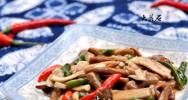 美味营养的素炒鸡枞菌（如何做出口感鲜嫩、味道浓郁的素炒鸡枞菌？）-第2张图片-美味行家