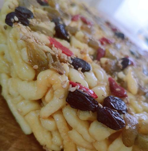 如何制作美味的以撒琪玛（传统美食，美味无比！）-第3张图片-美味行家