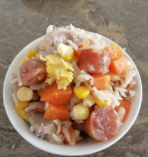 塔吉锅什锦芋头饭的制作方法与技巧（追求口感与美味，一起来做什锦芋头饭吧！）-第1张图片-美味行家