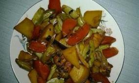 美味炖鸡块，以土豆豆角为主（健康养生的家常菜，营养丰富的味道）-第2张图片-美味行家