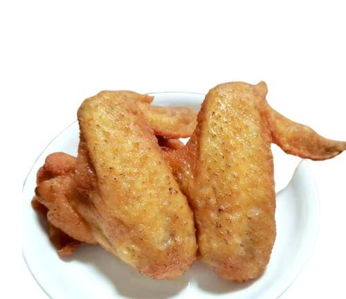 健康又美味的蒜香鸡翅烤制方法（不需油炸的好选择，味道正宗，做法简单易学）-第3张图片-美味行家