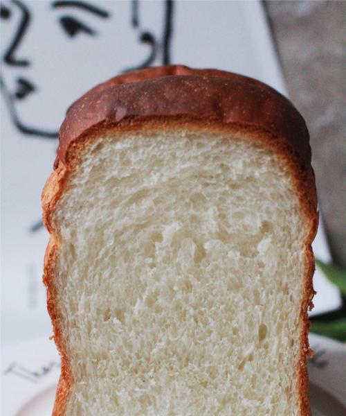 以酸奶吐司中种作香软吐司（用中种法，让吐司更加美味）-第3张图片-美味行家