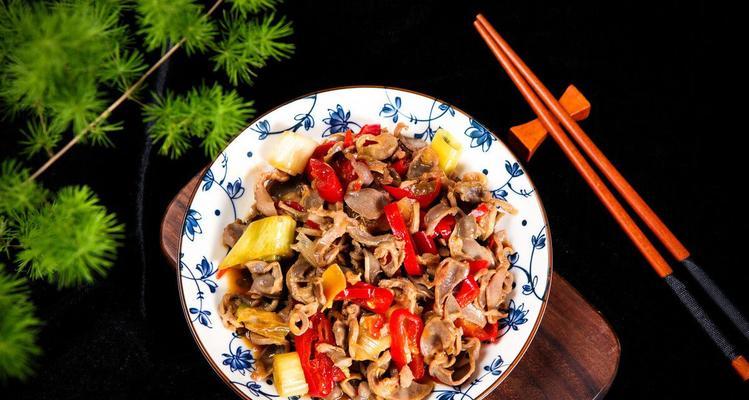 香菇木耳辣炒鸡珍的做法（家常美食，健康味美！）-第1张图片-美味行家