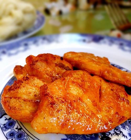 无名嫩煎沙朗——烹饪美食的绝佳选择（从选材到烹饪技巧，一步步教你制作美味的无名嫩煎沙朗）-第3张图片-美味行家