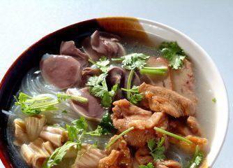 尝鲜必备（家庭美食秘籍，轻松烹饪老鸭粉丝汤）-第3张图片-美味行家