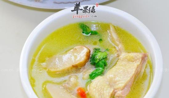 老鸭汤滋补之道（传统食谱简易制作一道美味营养的老鸭汤）-第3张图片-美味行家