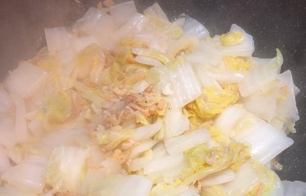 虾米白菜的家常做法（清爽爽口口的下饭菜）-第1张图片-美味行家