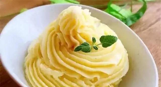 用鱼香调味打造美味土豆泥（一起来学做口感鲜美的鱼香土豆泥吧！）-第2张图片-美味行家