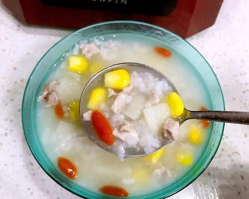 山药瘦肉粥——健康瘦身的佳品（鲜美可口的健康粥，让你轻松瘦身）-第2张图片-美味行家