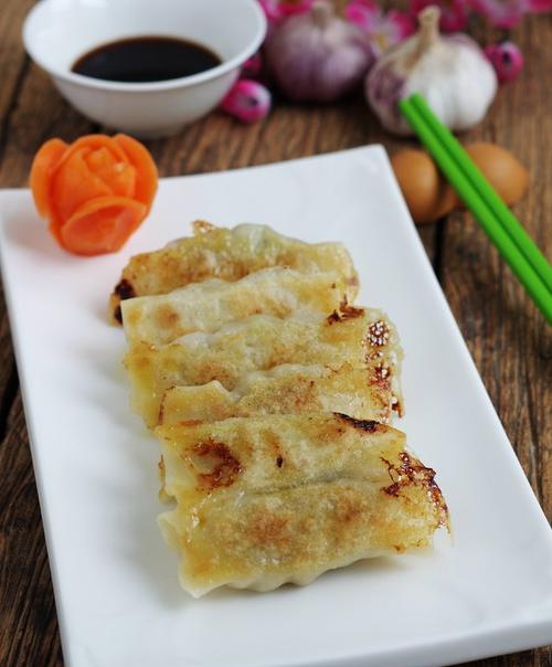 原料简单，做法易上手，一起来试试吧！（原料简单，做法易上手，一起来试试吧！）-第1张图片-美味行家