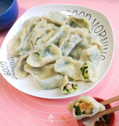 水晶韭菜鸡蛋饺子的制作方法（做出美味营养的家常饺子）-第3张图片-美味行家