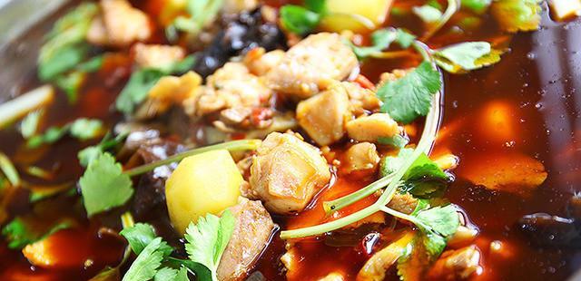 兔肉火锅，一种别样的美食享受（品味鲜美，体验不同的火锅风情）-第1张图片-美味行家