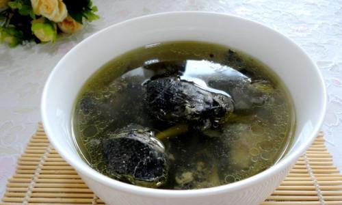 夏日养生必备，乌鸡汤的做法（清热解暑，养颜护肝）-第2张图片-美味行家