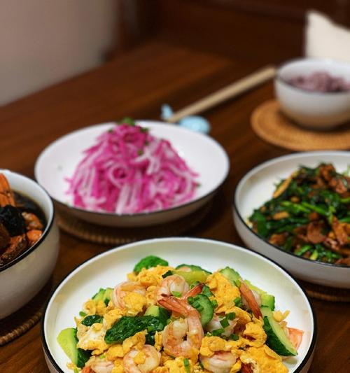 美味可口的虾仁黄瓜炒蛋（绝佳食材搭配，营养健康又开胃）-第3张图片-美味行家