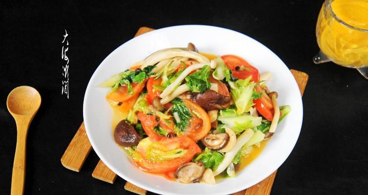 以鲜炒杂菌，丰富味蕾的美食盛宴（品尝杂菌的美妙滋味，营养与美味并存）-第1张图片-美味行家