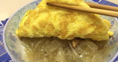 鸭蛋粉皮的美味佳肴（用鸭蛋粉皮做出的五香脆皮鸭）-第3张图片-美味行家
