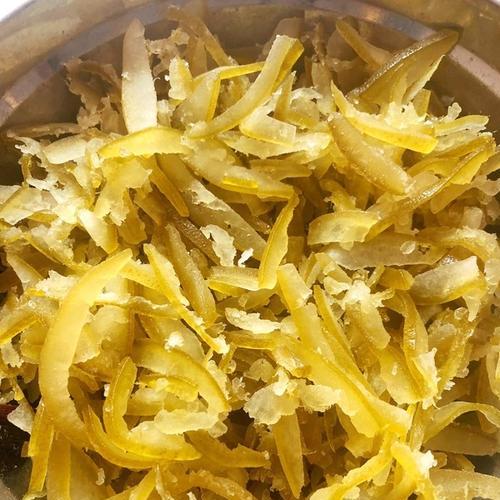 手工制作柚子皮果脯（香甜可口的DIY美食）-第2张图片-美味行家