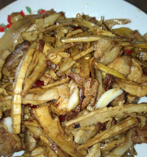 家常美食（香气扑鼻、口感鲜嫩，尝一口就停不下来）-第3张图片-美味行家