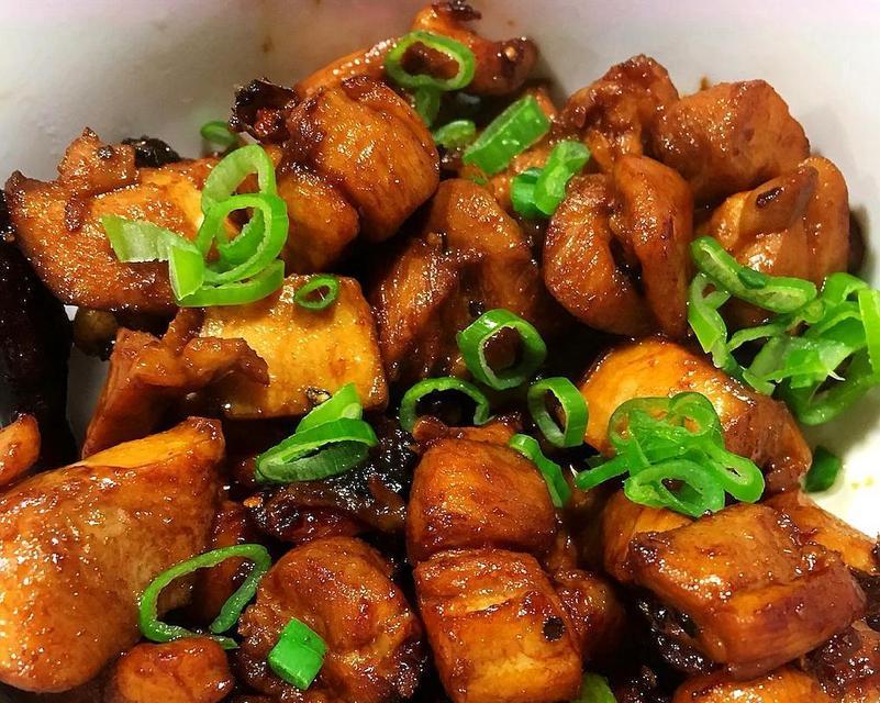威海蚵仔煎——中华美食的瑰宝（以传统手作，味道鲜美无比）-第2张图片-美味行家