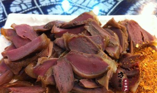 香炒鸭胗的做法（美味佳肴从鸭胗开始）-第3张图片-美味行家