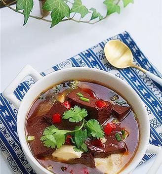 美味又健康，小白菜炖猪血！（做法详解，让你轻松掌握；营养丰富，味道清香！）-第3张图片-美味行家