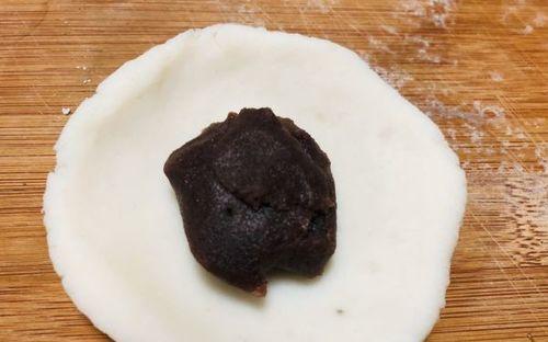手工制作山药糕豆沙馅，让味蕾在口中绽放（用自然食材，做出甜蜜的口感）-第1张图片-美味行家